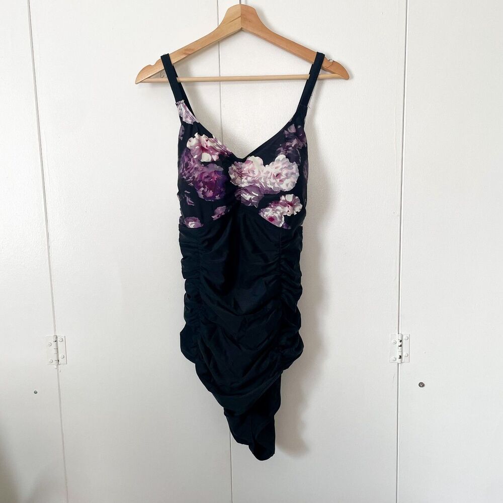 Torrid One Piece Swimsuit Floral Purple, Size 2 18/20